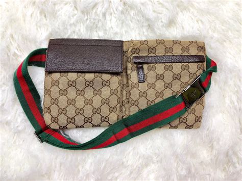 gucci fanny bag.